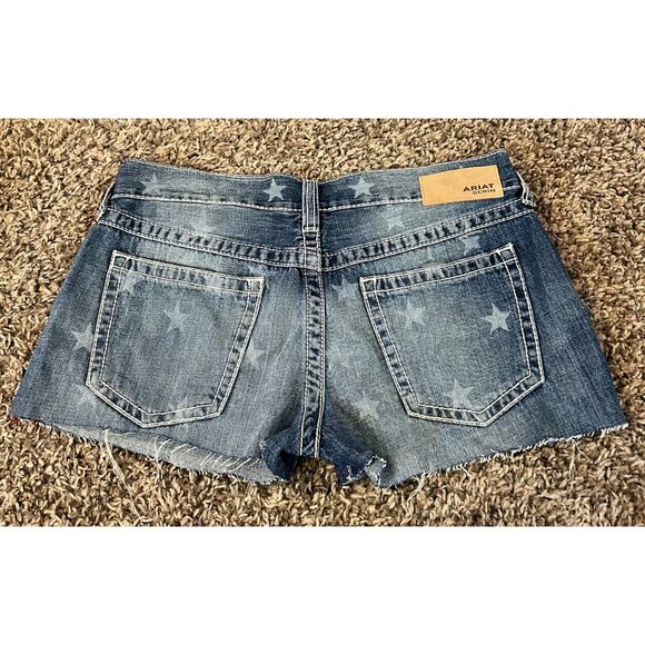 Ariat (Womens 27R) Boyfriend Denim Star print Shorts Altered Cut - Picture 7 of 7